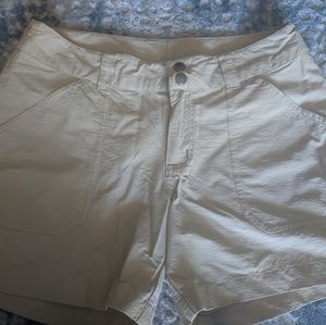 Patagonia women's shorts size 6